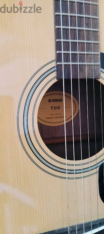 Yamaha F310 Acoustic Guitar 2