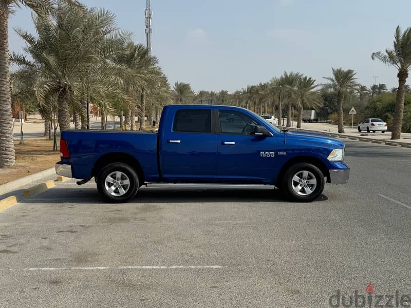 Dodge Ram 2015 SLT(Blue) 2