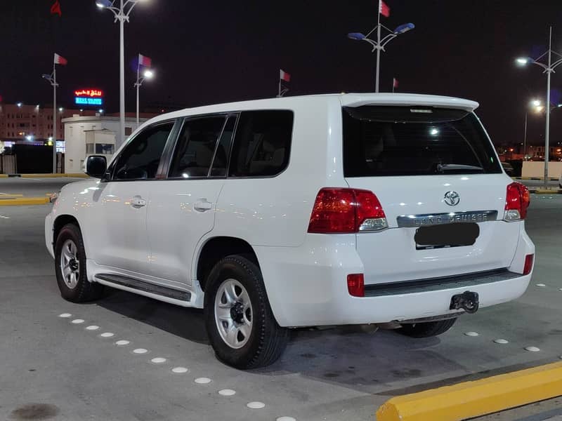 Toyota Land Cruiser 2015 GX - Excellent condition 1