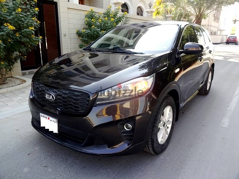 Kia Sorento 3.3 L V6 2018 Brown 7 Seat AWD Well Maintained Urgent Sale 0