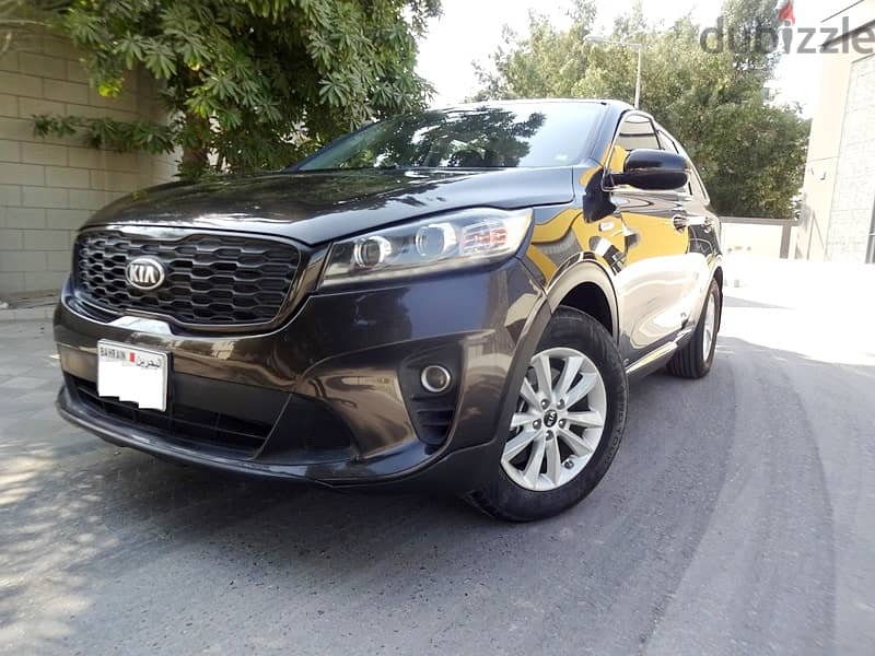 Kia Sorento 3.3 L V6 2018 Brown 7 Seat AWD Well Maintained Urgent Sale 14