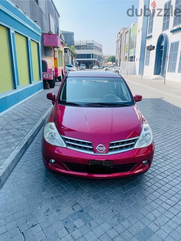 Nissan Tiida 2009 model 1