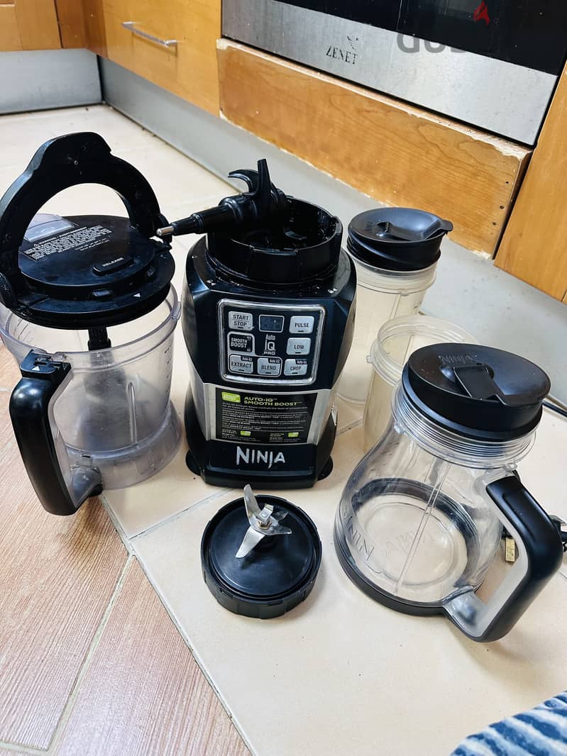 Ninja mixer grinder for sale 0