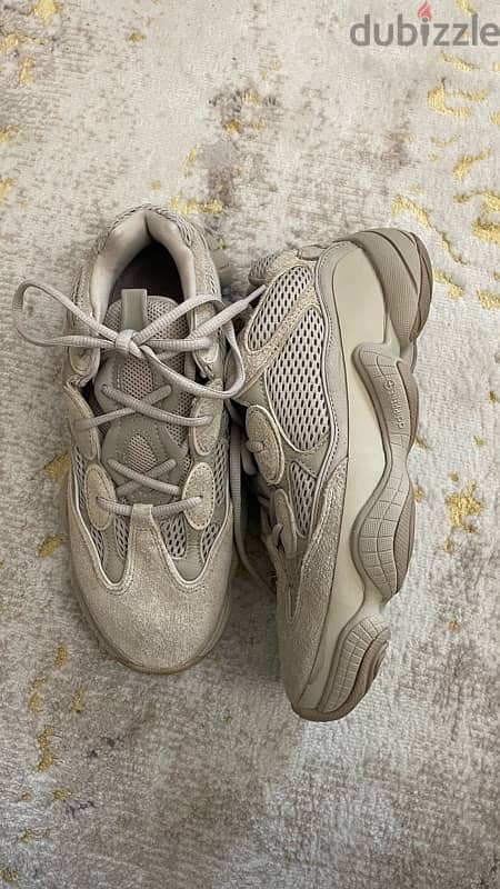 authintic yeezy 500 size US 8 1