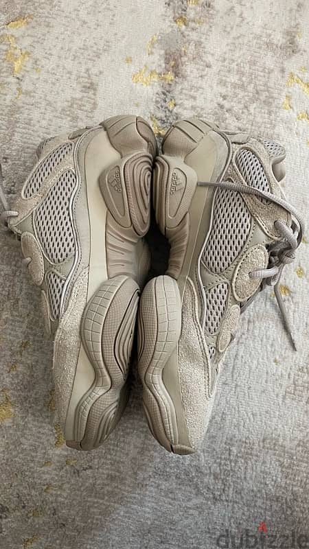 authintic yeezy 500 size US 8 3