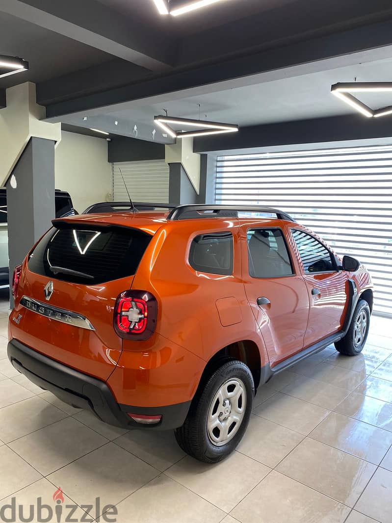 Renault Duster 2023 STANDARD 3