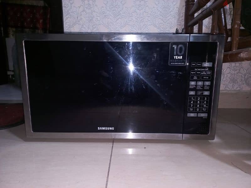 Big size microwave Samsung 0