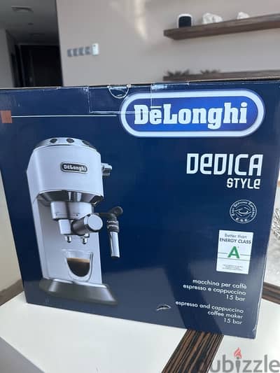 Dēlonghi espresso and cappucino coffee machine