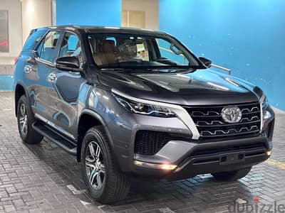 Toyota Fortuner V4 2024