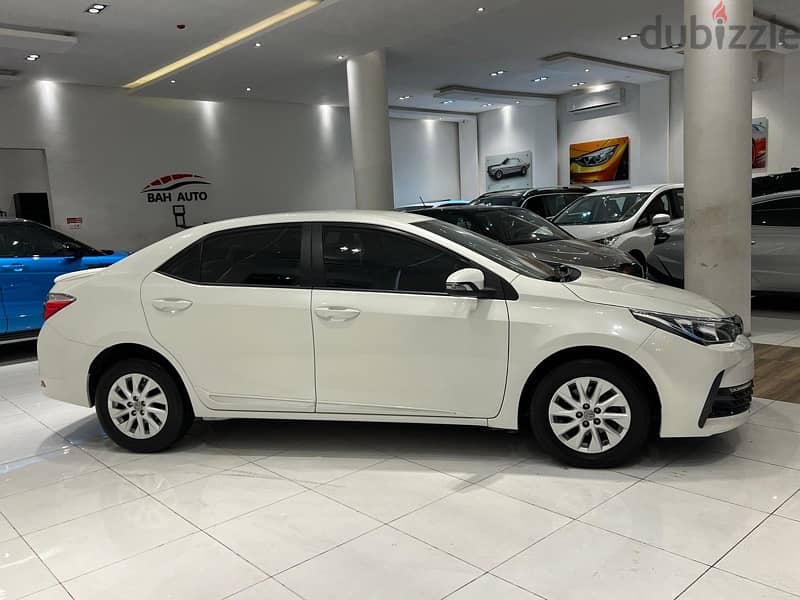 TOYOTA COROLLA 2019 model XLI 2.0 FOR SALE 1