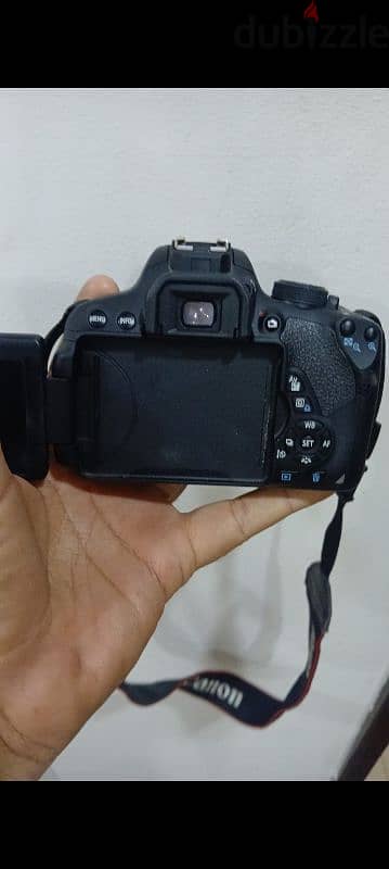 كاميرا كانون EOS 700 D 1