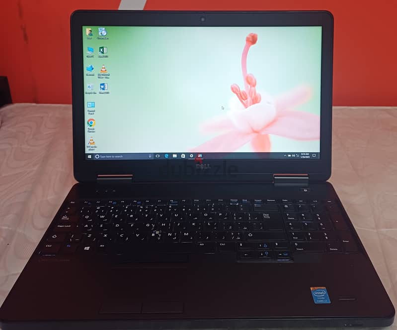 Hello i am sale my laptop dell core i7 8 gb Ram hard dic 1000 gb WiFi 2