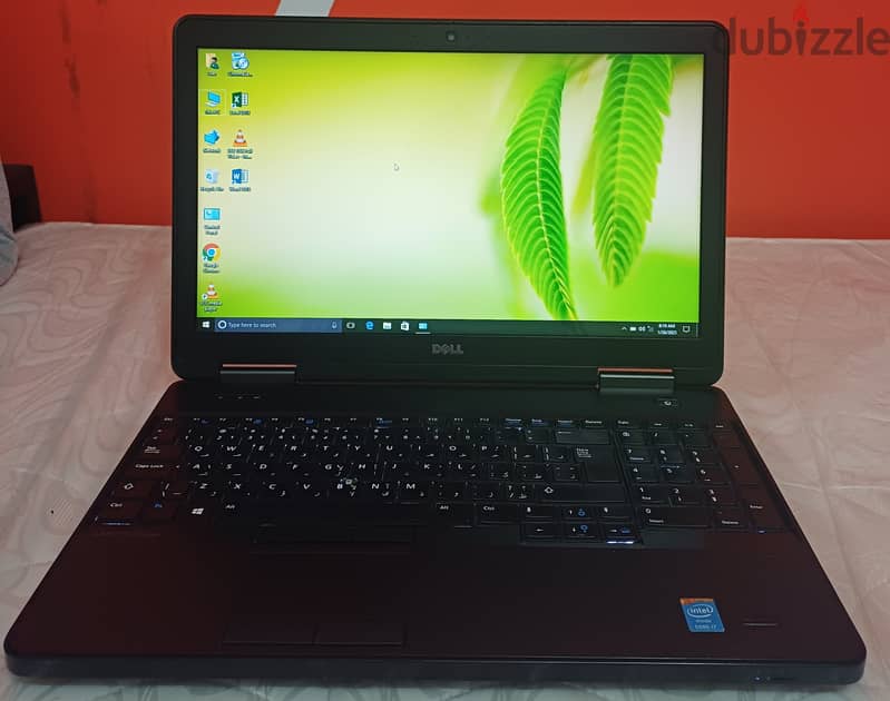 Hello i am sale my laptop dell core i7 8 gb Ram hard dic 1000 gb WiFi 3