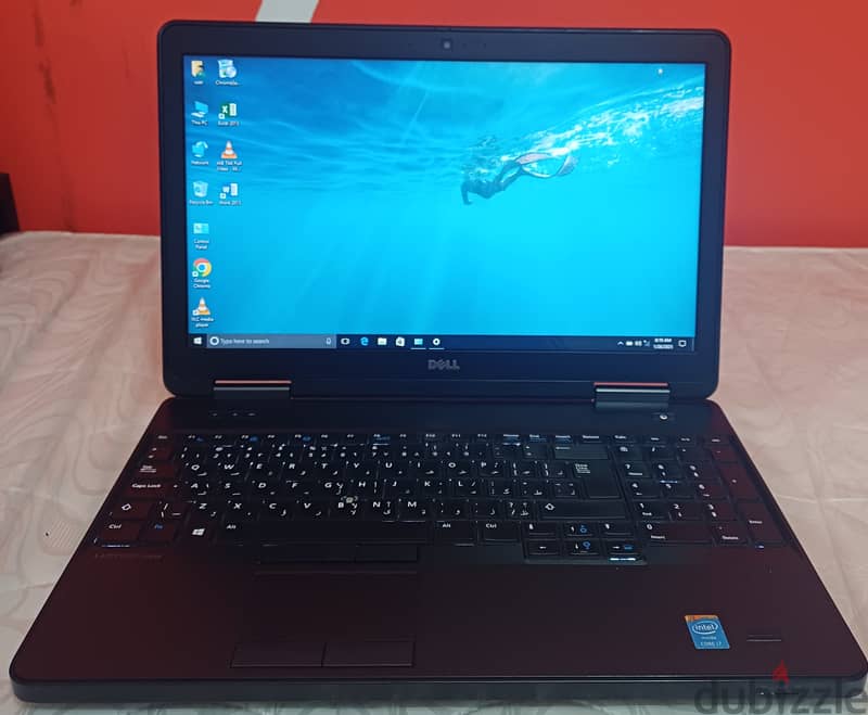 Hello i am sale my laptop dell core i7 8 gb Ram hard dic 1000 gb WiFi 0