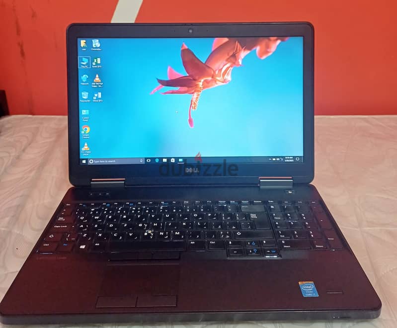 Hello i am sale my laptop dell core i7 8 gb Ram hard dic 1000 gb WiFi 1