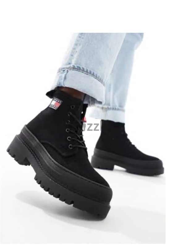 black boots Tommy Hifiger 3