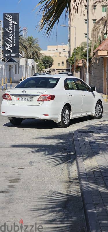 Toyota Corolla 2013 1.8 XLI 4