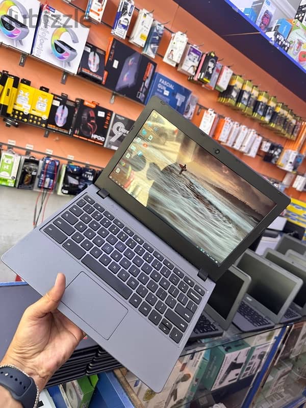 Acer Chromebook C720 with Windows 10