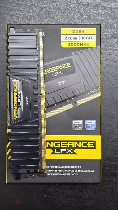 CORSAIR VENGEANCE RAM (8×2) 16GB 3000MHz