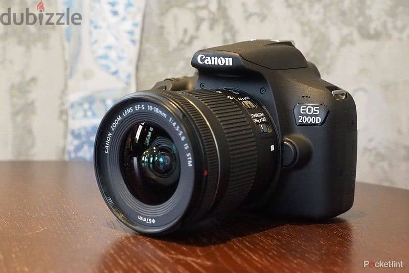 CANON 2000D DSLR with Wi-Fi connection 0