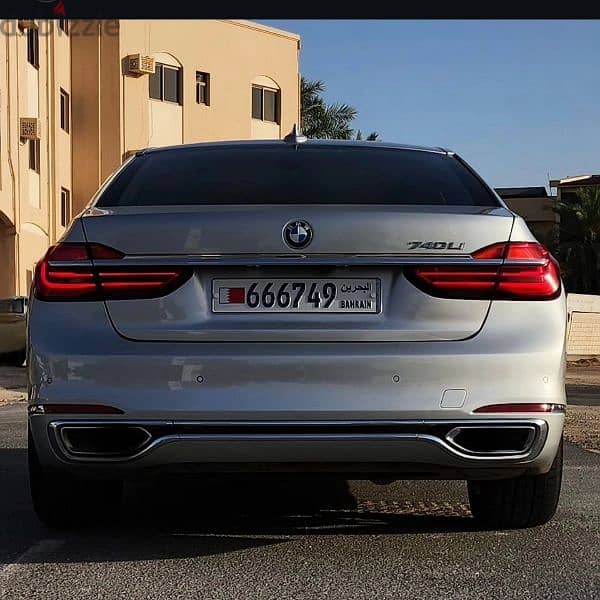 BMW 7-Series 2016 1