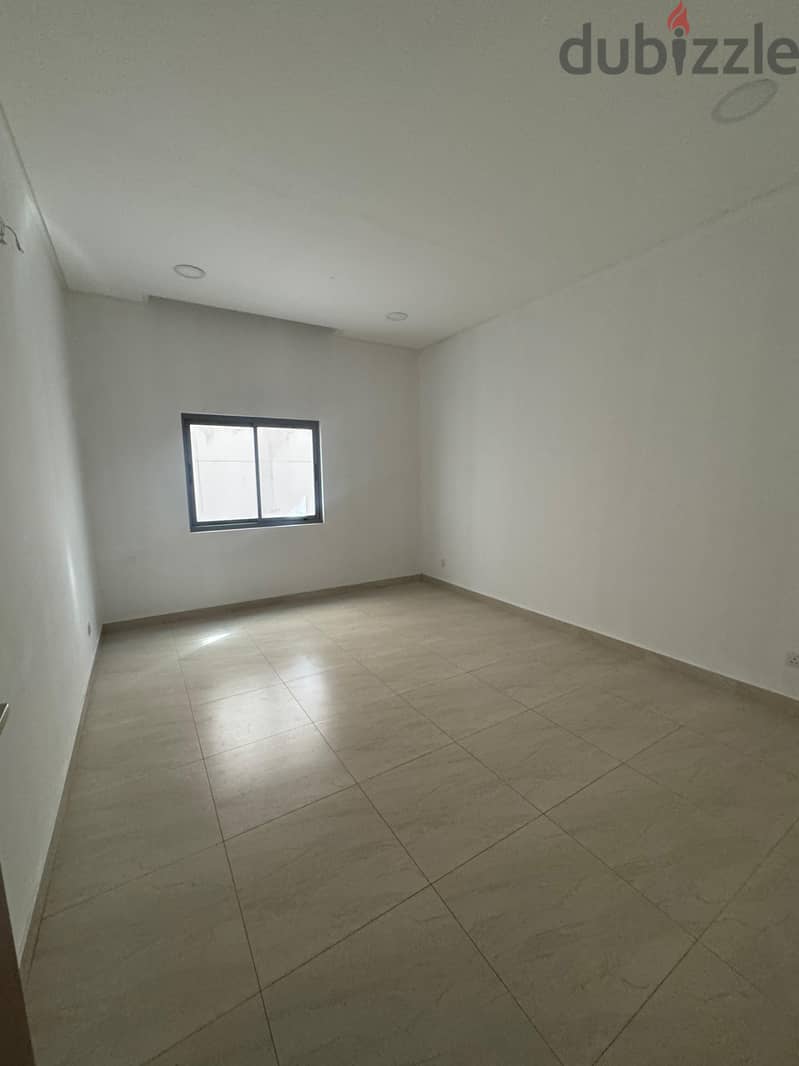 للإيجار شقة في الحد. . . Apartment for rent in Hidd 7