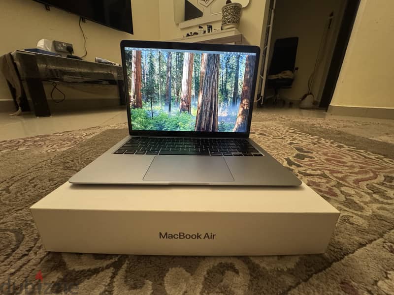 Apple MacBook Air M1 0