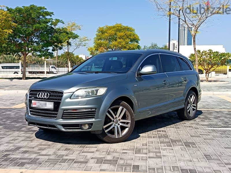 AUDI Q7 2010 V8 4.2L QUATRO S LINE FULL OPTION 7 SEATER SUV FOR SALE 0