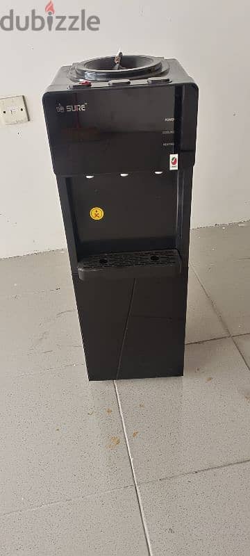 Sure B3 water Dispenser Black excellent condition 1