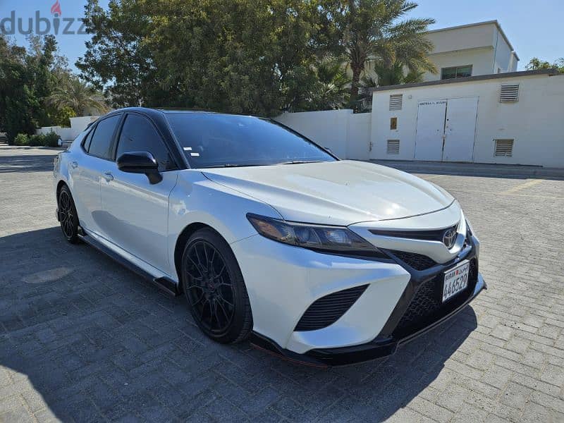 toyota camry (TRD) 2020 3