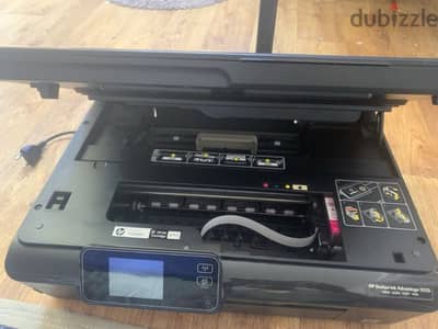 HP Deskjet Ink Advantage 5525 Printer and Scanner