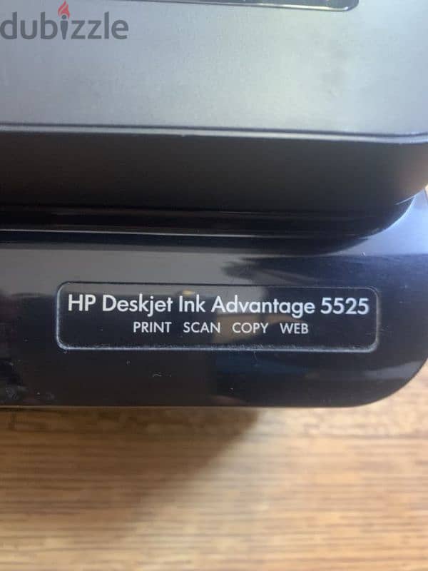 HP Deskjet Ink Advantage 5525 Printer and Scanner 1