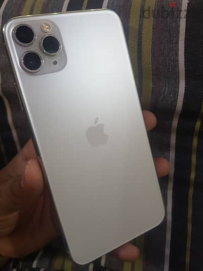 exchange iphone 11 pro max 256gb