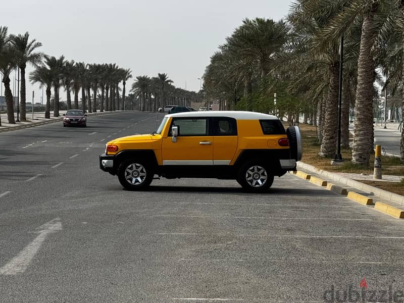 Toyota FJ Cruiser 2017 3