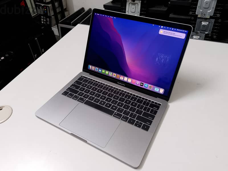 MACBOOK Pro 2017 Core i5 13.3" Quad HD IPS Display 8GB RAM + 256GB SSD 1