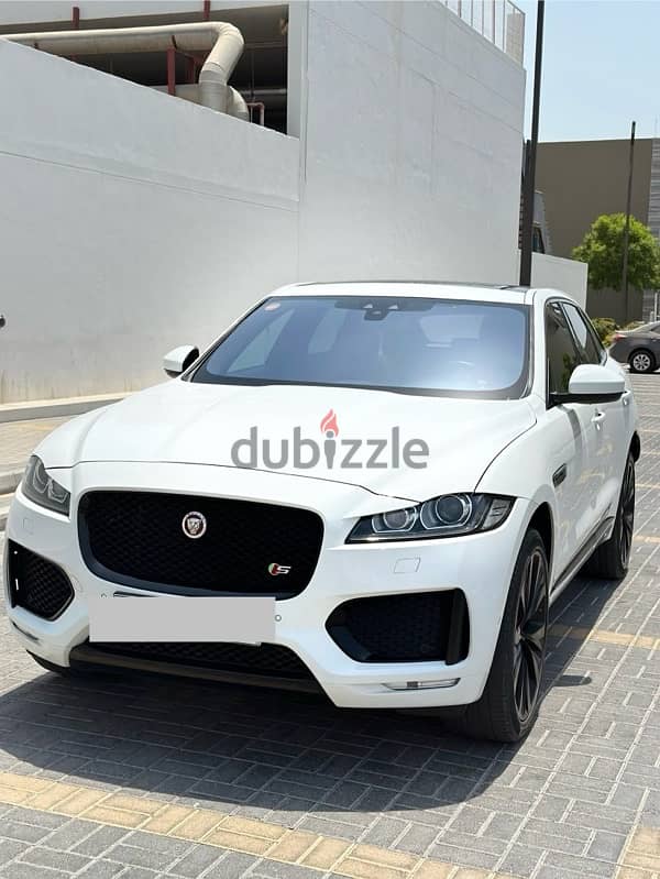 Jaguar F-PACE R-DYNAMIC S 2017 1