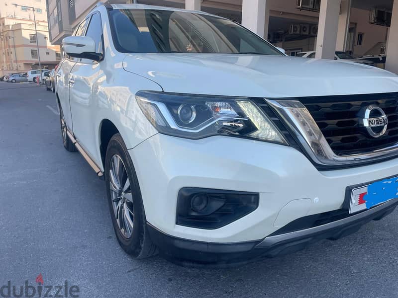 Nissan Pathfinder 2019 V6 7 SEATER SUV FOR SALE 0