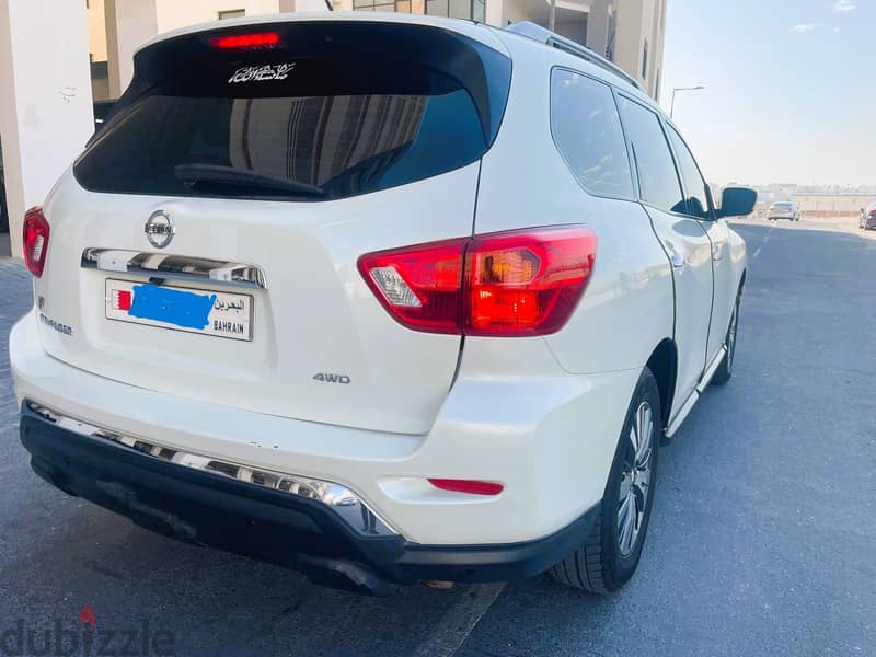 Nissan Pathfinder 2019 V6 7 SEATER SUV FOR SALE 2