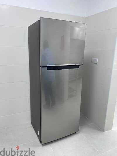 Refrigerator for Sale – Excellent Condition!