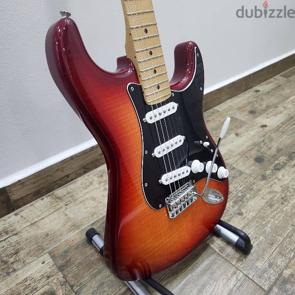 Used Fender Player Stratocaster Plus Top - Aged Cherry + Gig bag 4