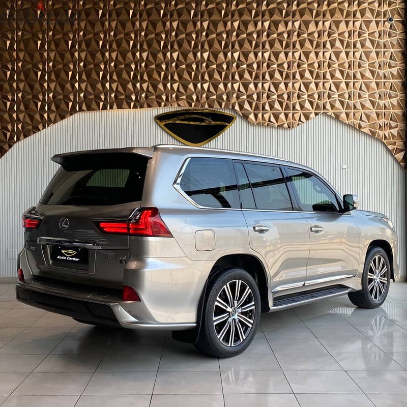 Lexus LX-Series 2019 570 S 4