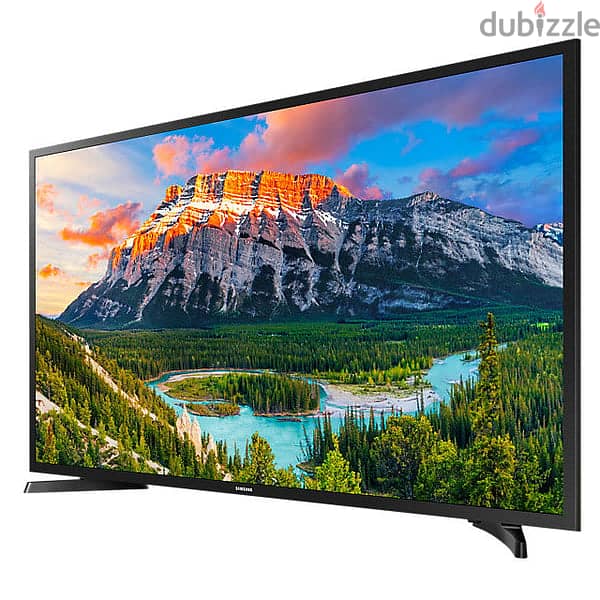 49 Samsung Smart UHD Curved TV 1