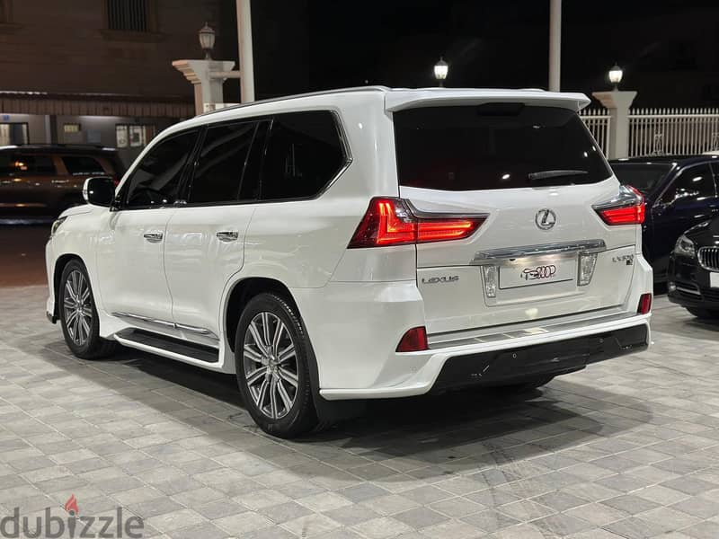 Lexus LX 570S 2016 6