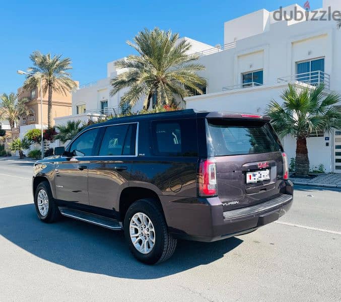 GMC Yukon 2015 10