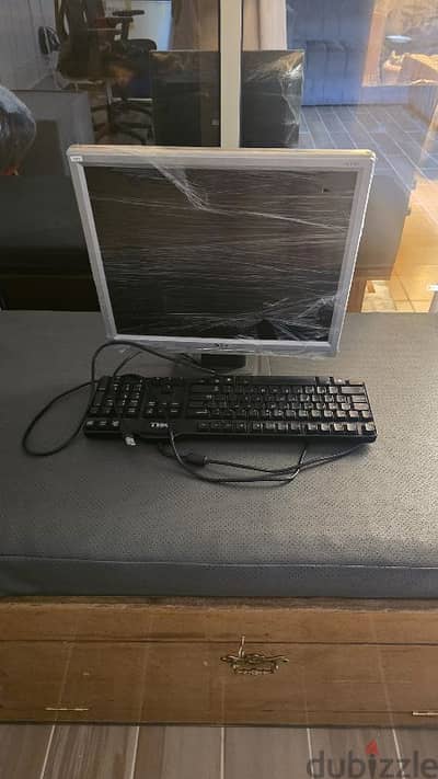 Monitor and keyboard