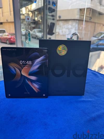 Samsung galaxy fold 4.256 GB internal memory  12 GB RAM