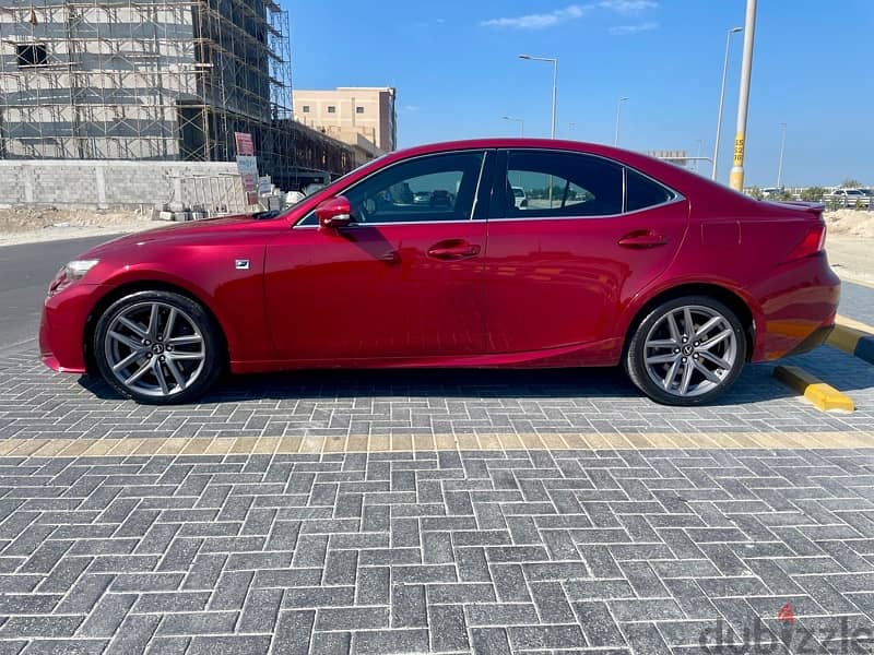 Lexus IS-Series 2014 Bahrain agency 3