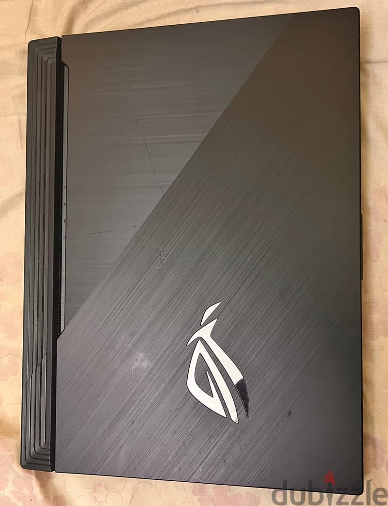 Asus ROG Strix Gaming Laptop – Core i7 2.6GHz 16GB 512GB 1