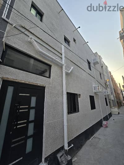 مبني للبيع في ام الحصم مجدد بالكامل building for sale in um alhasam