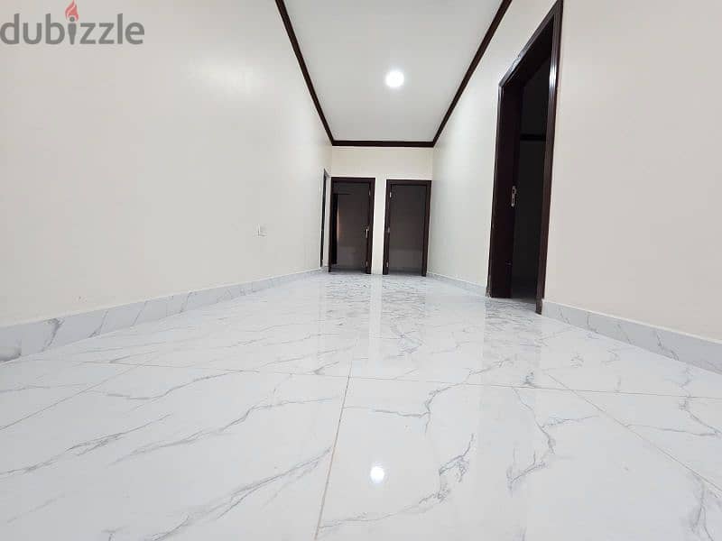 مبني للبيع في ام الحصم مجدد بالكامل building for sale in um alhasam 13